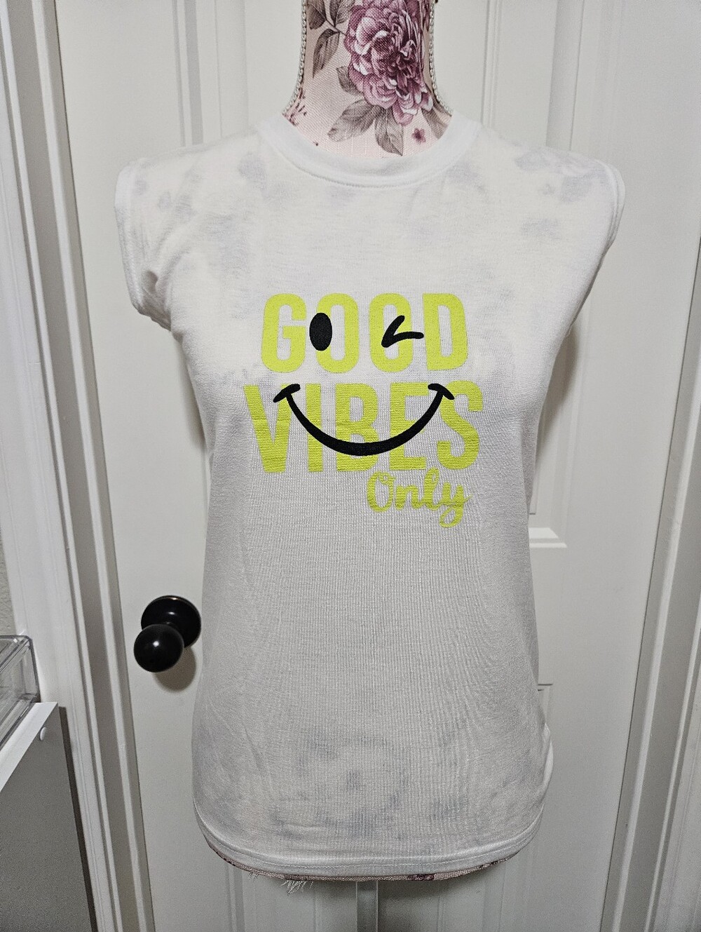 Smiley Face Graphic Thank Top